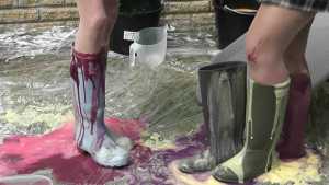 wellie-tights-lots-of-gunge_5.jpg