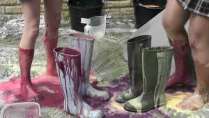 wellie-tights-lots-of-gunge_6.jpg
